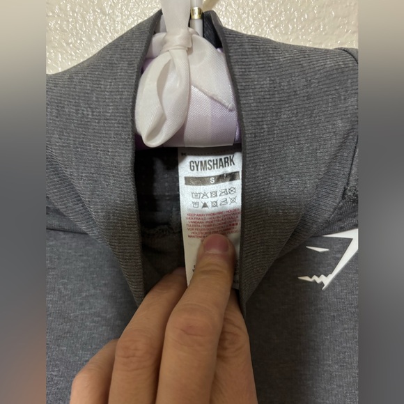 Gymshark - Picture 2 of 3